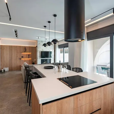 Palmeras Evelia By *